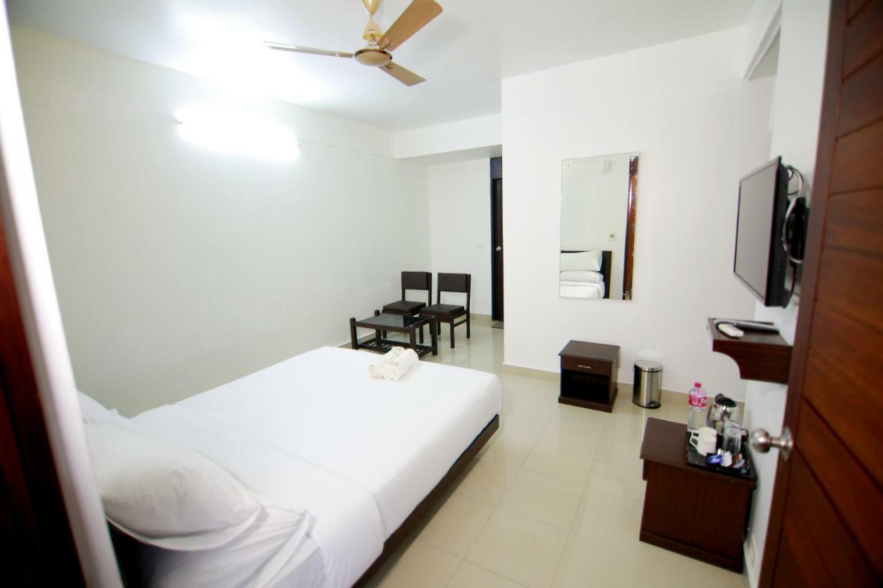 Ss Beach Resort Varkala Exterior foto